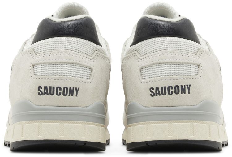 Shadow 5000 Beige Grey