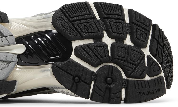 Balenciaga Runner Sneaker Worn Out   Grey White Black