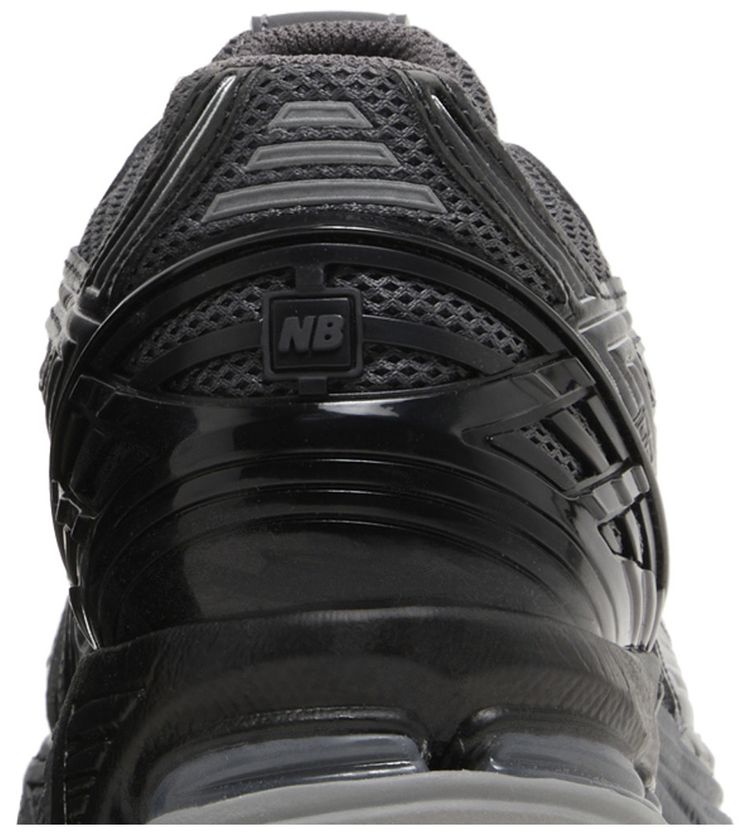 New Balance 1906R Magnet