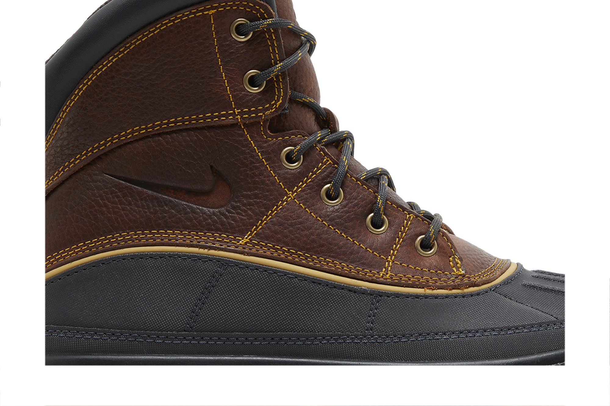 Nike Woodside II ACG Boys 5Y Dark Gold Leaf Anthracite Boots