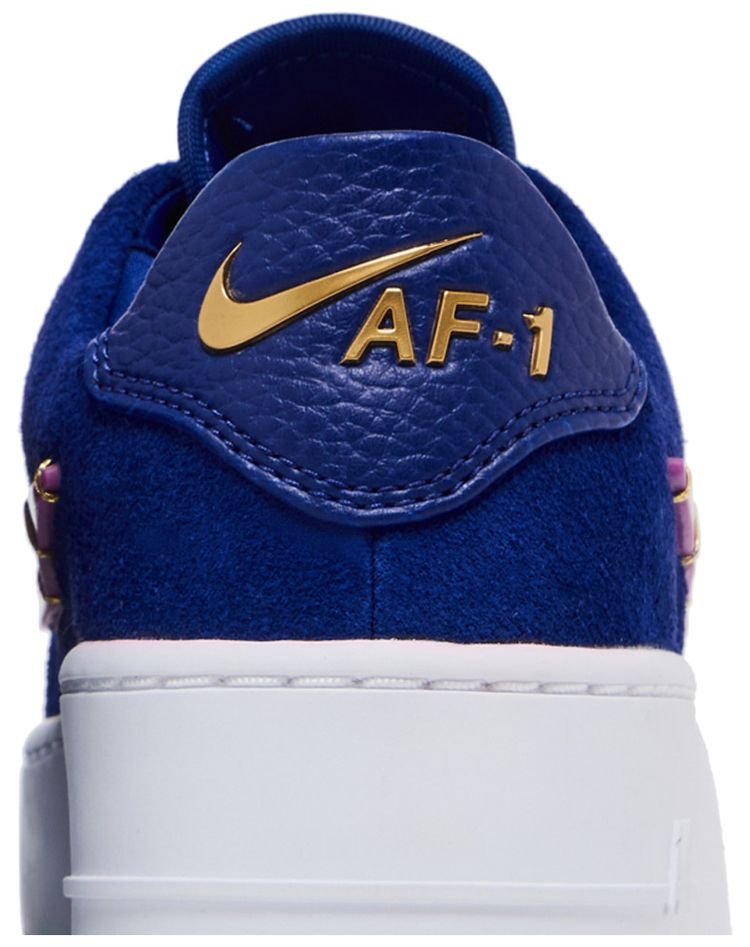 Nike Wmns Air Force 1 Sage Low LX Deep Royal Blue