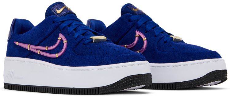 Nike Wmns Air Force 1 Sage Low LX Deep Royal Blue