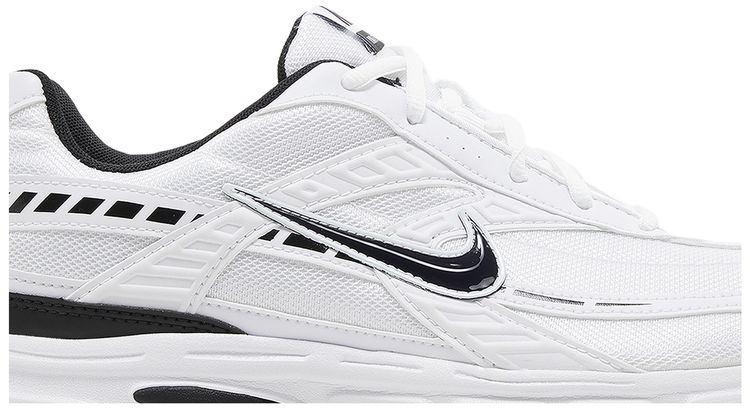 Initiator White Black