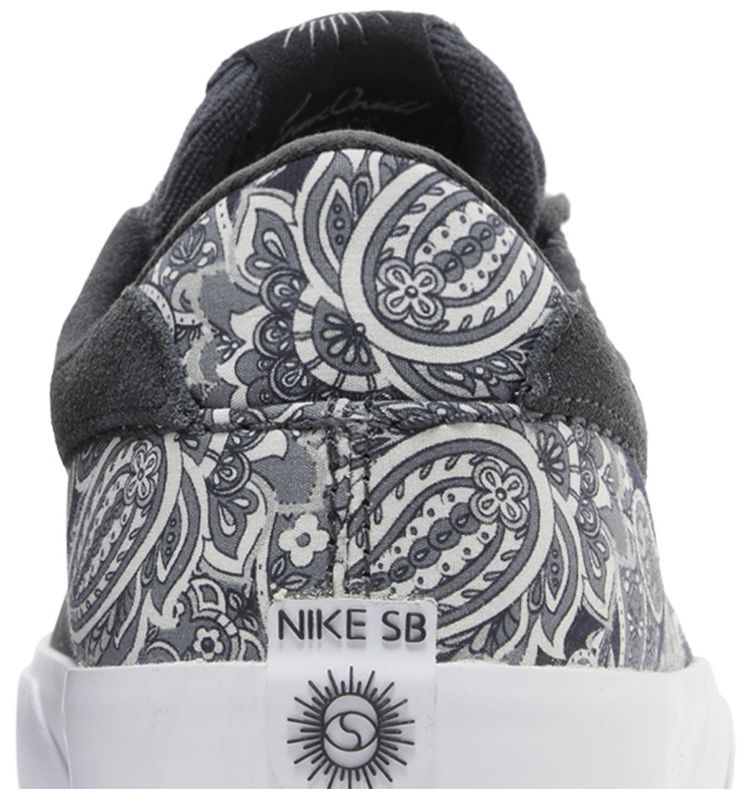 Nike Shane Premium SB Dark Smoke Grey Paisley