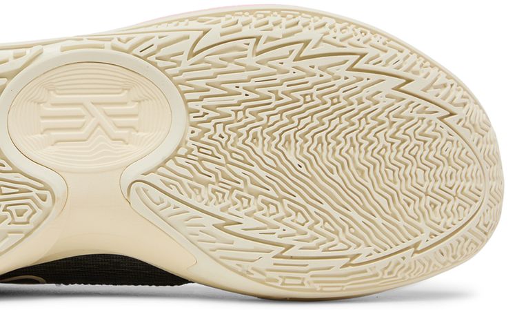 Nike Kyrie Low 5 EP Preservation