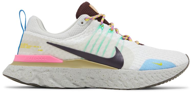 React Infinity Run Flyknit 3 Sail Pinksicle Earth