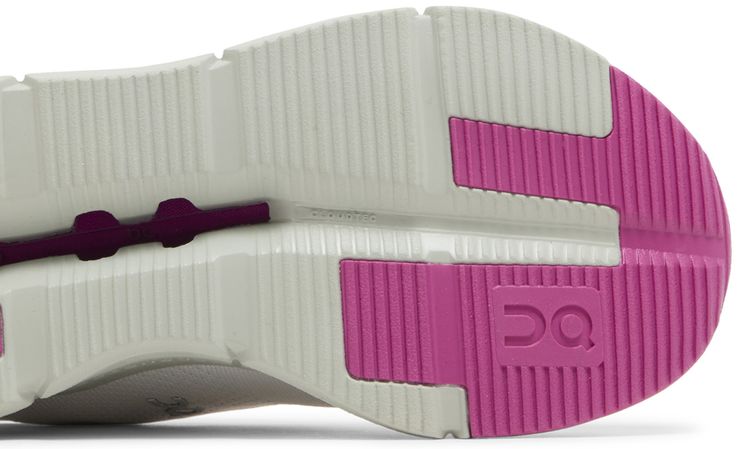 Wmns Cloudnova Undyed White Carnation