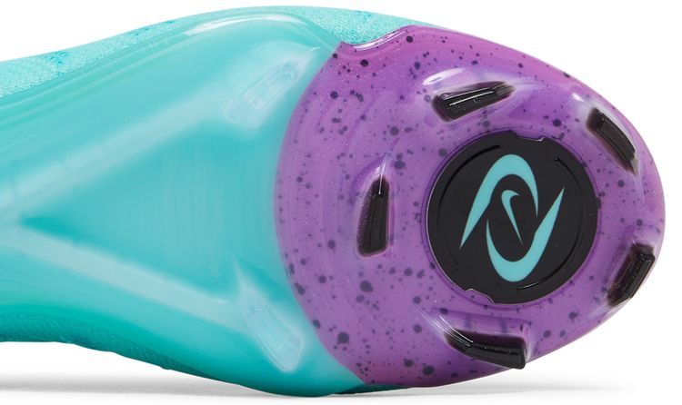 Nike Wmns Phantom Luna Elite FG Peak Ready Pack