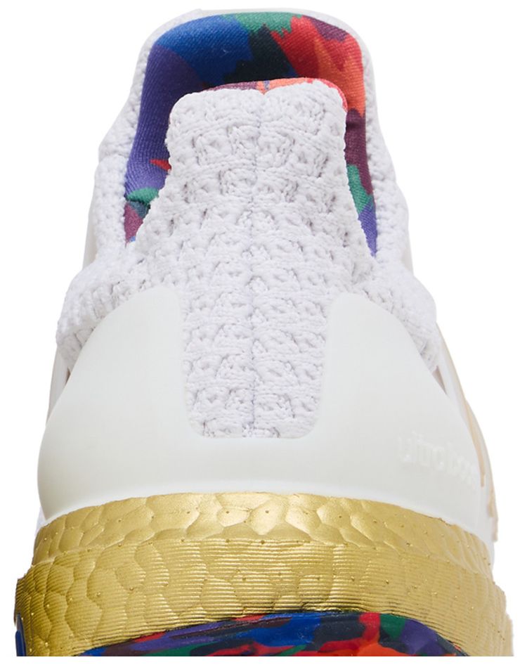 Adidas UltraBoost 50 DNA Title IX