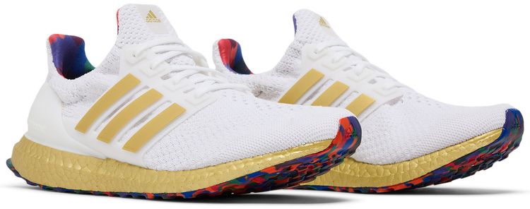 Adidas UltraBoost 50 DNA Title IX