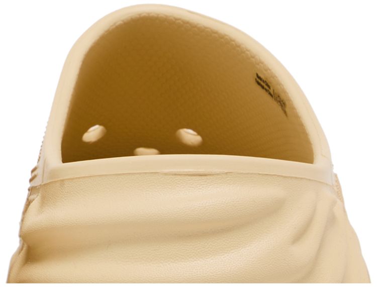 Salehe Bembury x Saru Clog Jicama