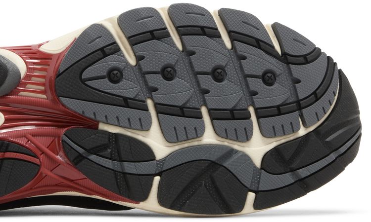 Saucony Progrid Omni 9 Disrupt Pack