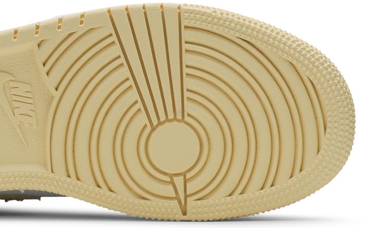 Air Jordan 1 Low GS Strawberry Ice Cream