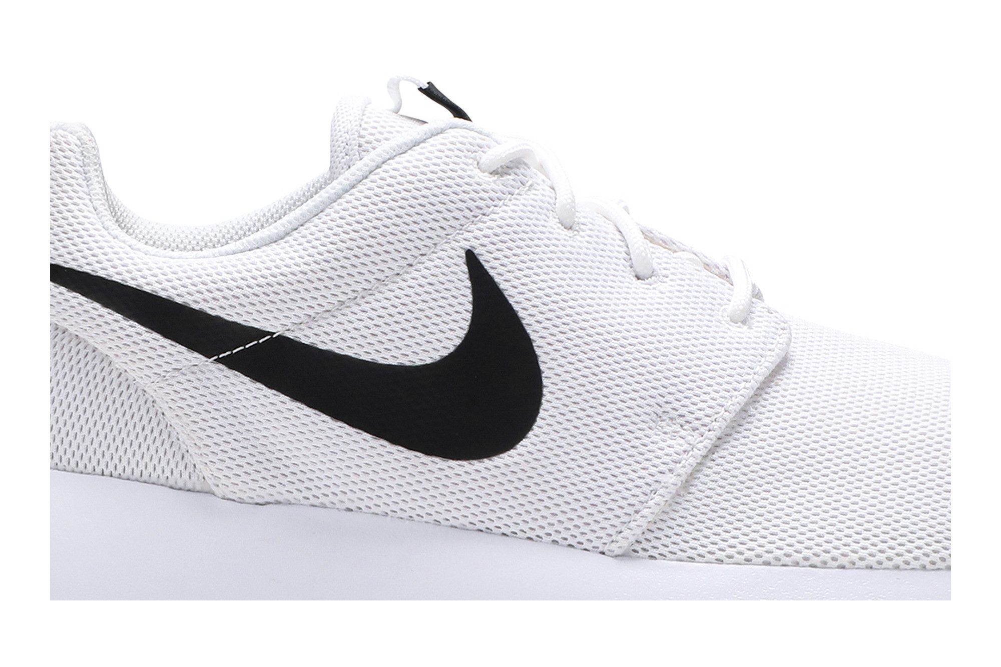 Nike roshe one white with black swoosh outlet