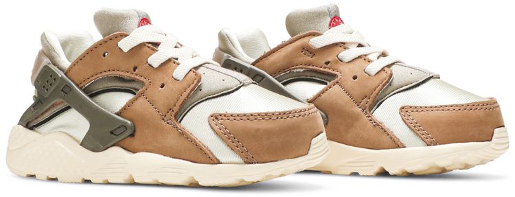Stussy x Nike Air Huarache LE TD Desert Oak 2021