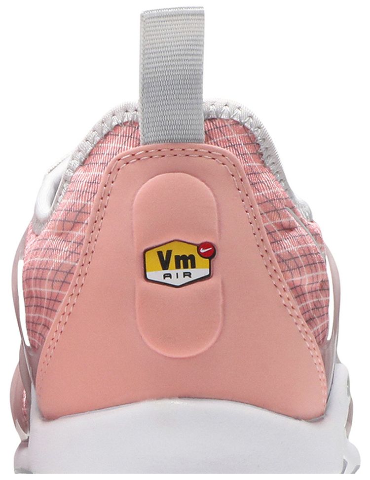 Nike Wmns Air VaporMax Plus Bleached Coral