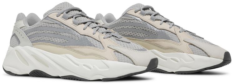 Yeezy Boost 700 V2 Cream