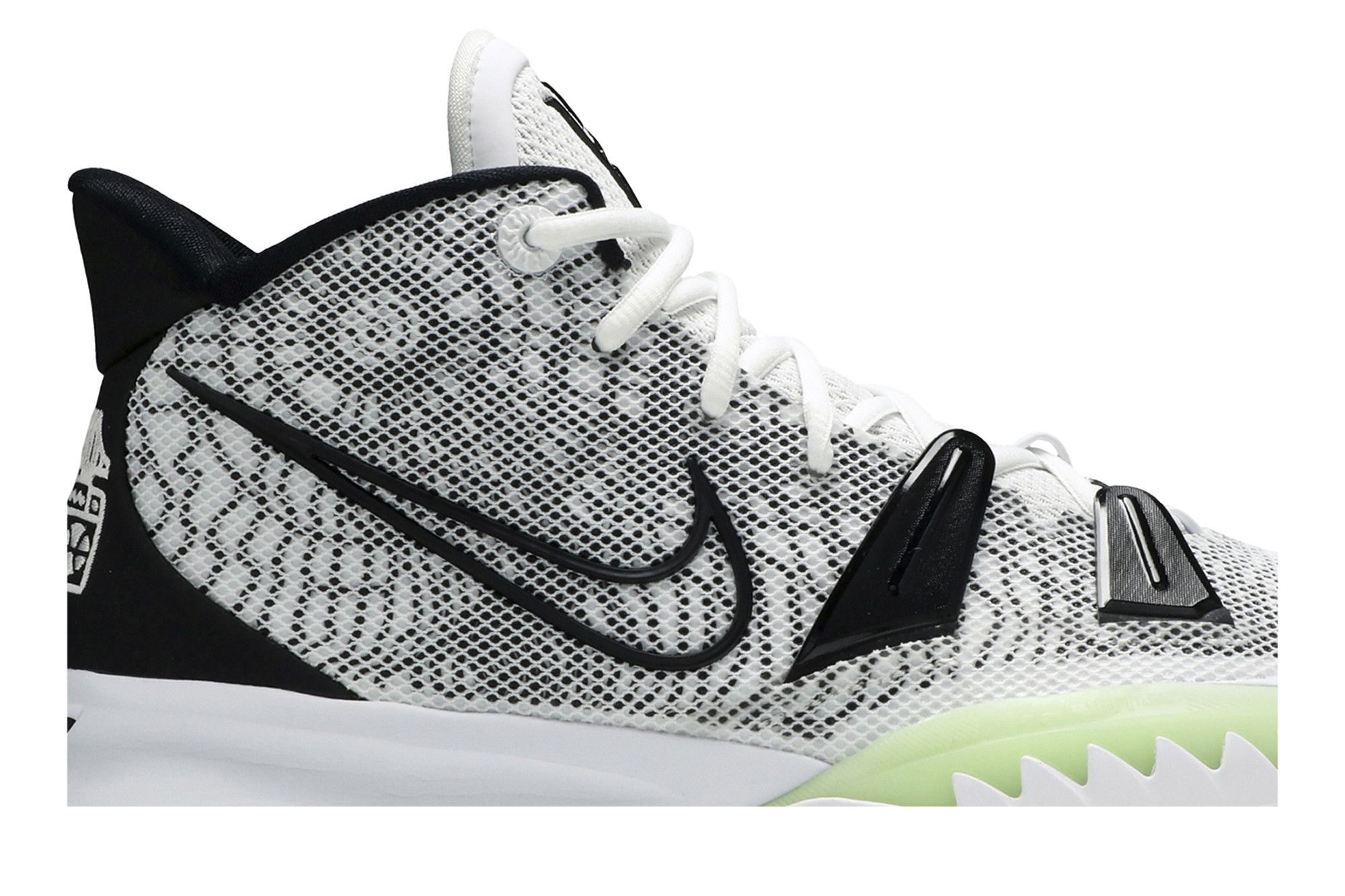 Size 3.5 Kyrie 7 EP 'Brooklyn Beats'