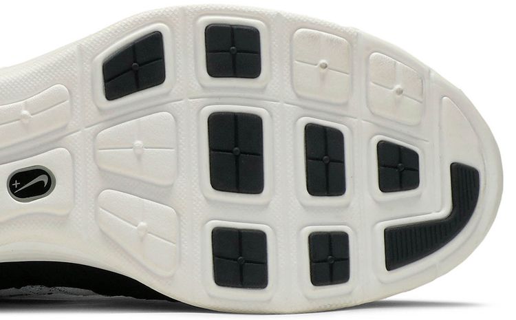 Nike Lunar Flyknit Chukka