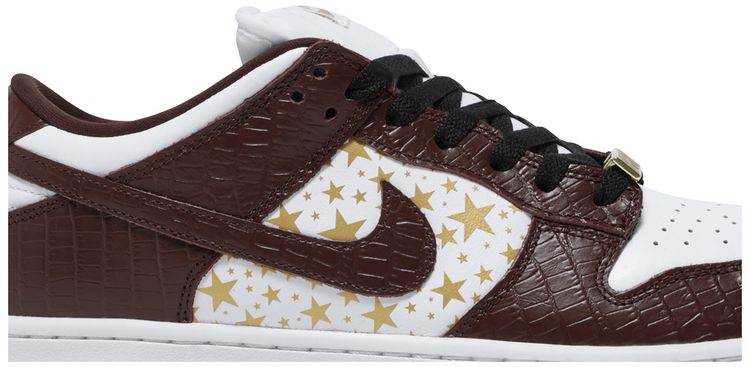 Supreme x Nike Dunk Low OG SB QS Barkroot Brown