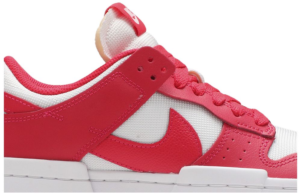 dunk low siren red