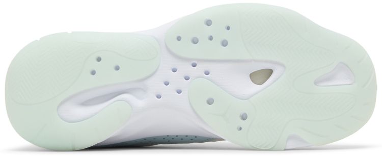 Wmns Air Jordan 11 CMFT Low Igloo