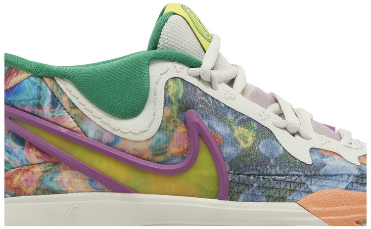 Nike Kyrie 8 GO GS Circle of Life