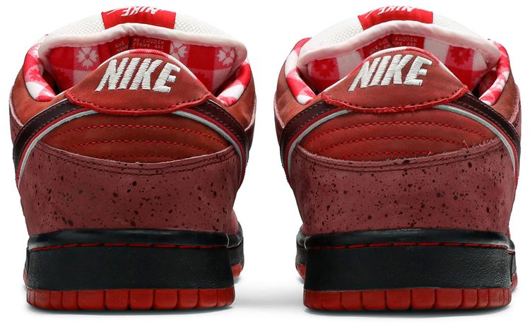 Nike Dunk Low Premium SB Lobster
