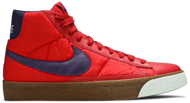 Nike Blazer Mid Premium Tech Pack
