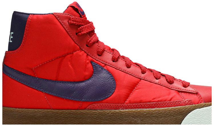 Nike Blazer Mid Premium Tech Pack