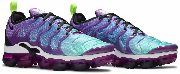 Nike Wmns Air VaporMax Plus Hyper Violet