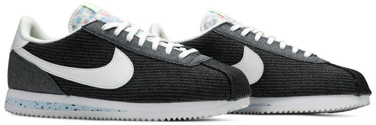 Nike Cortez Basic Premium Recycled Canvas Pack