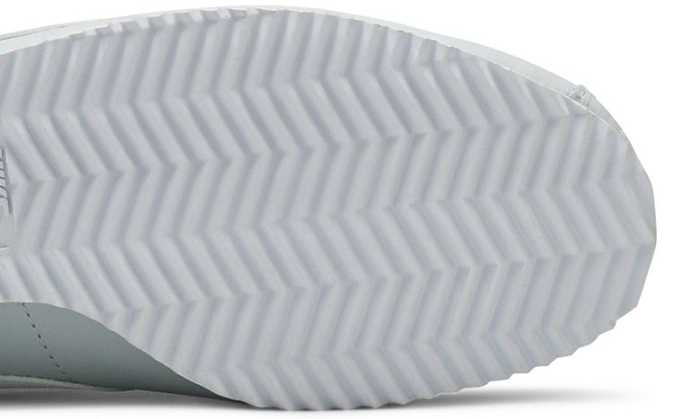 Nike Wmns Classic Cortez Pure Platinum