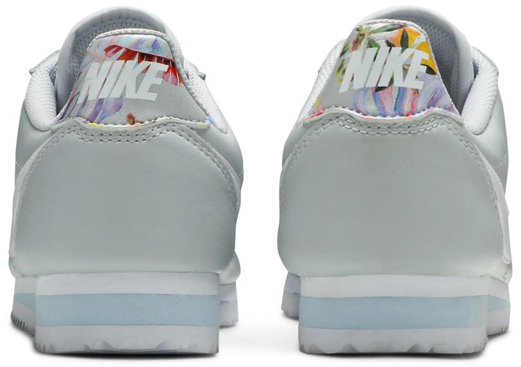 Nike Wmns Classic Cortez Pure Platinum