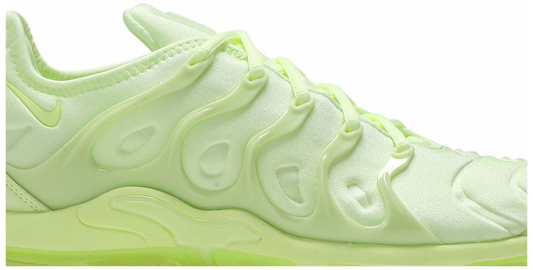 Nike Wmns Air VaporMax Plus Barely Volt
