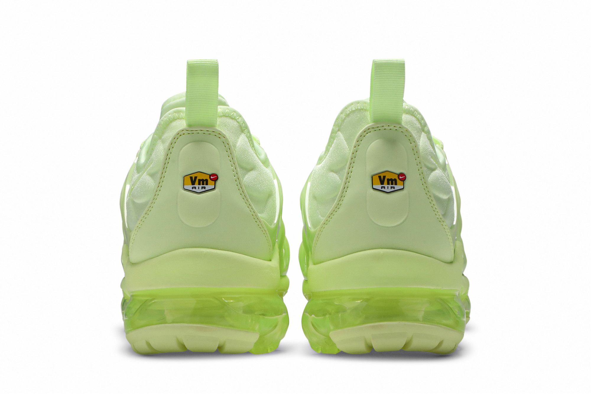 Vapormax plus barely volt outlet