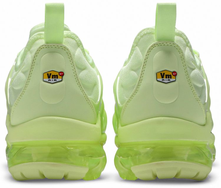 Nike Wmns Air VaporMax Plus Barely Volt
