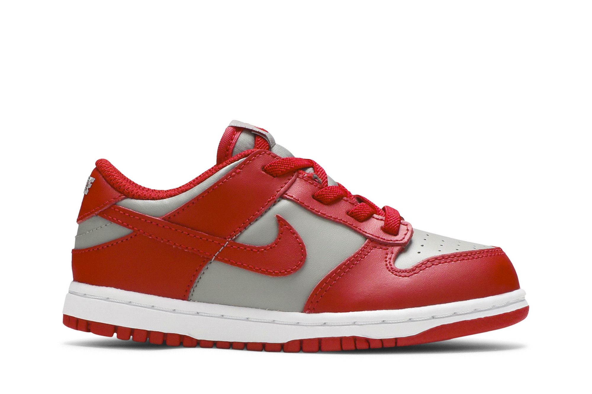 Unlv nike dunks 2025