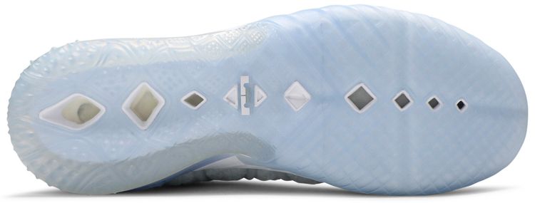 Nike LeBron 18 Play for the Future