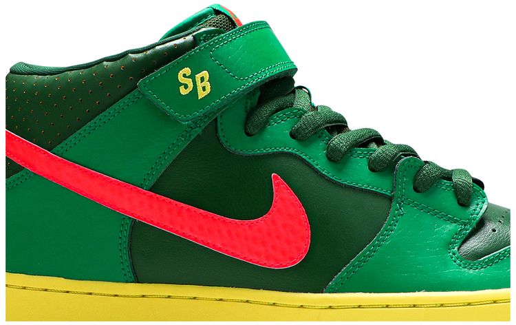 Nike Dunk Mid Pro SB Watermelon