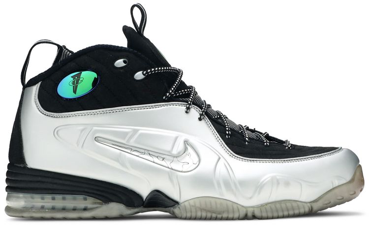 Nike 12 Cent Black Silver