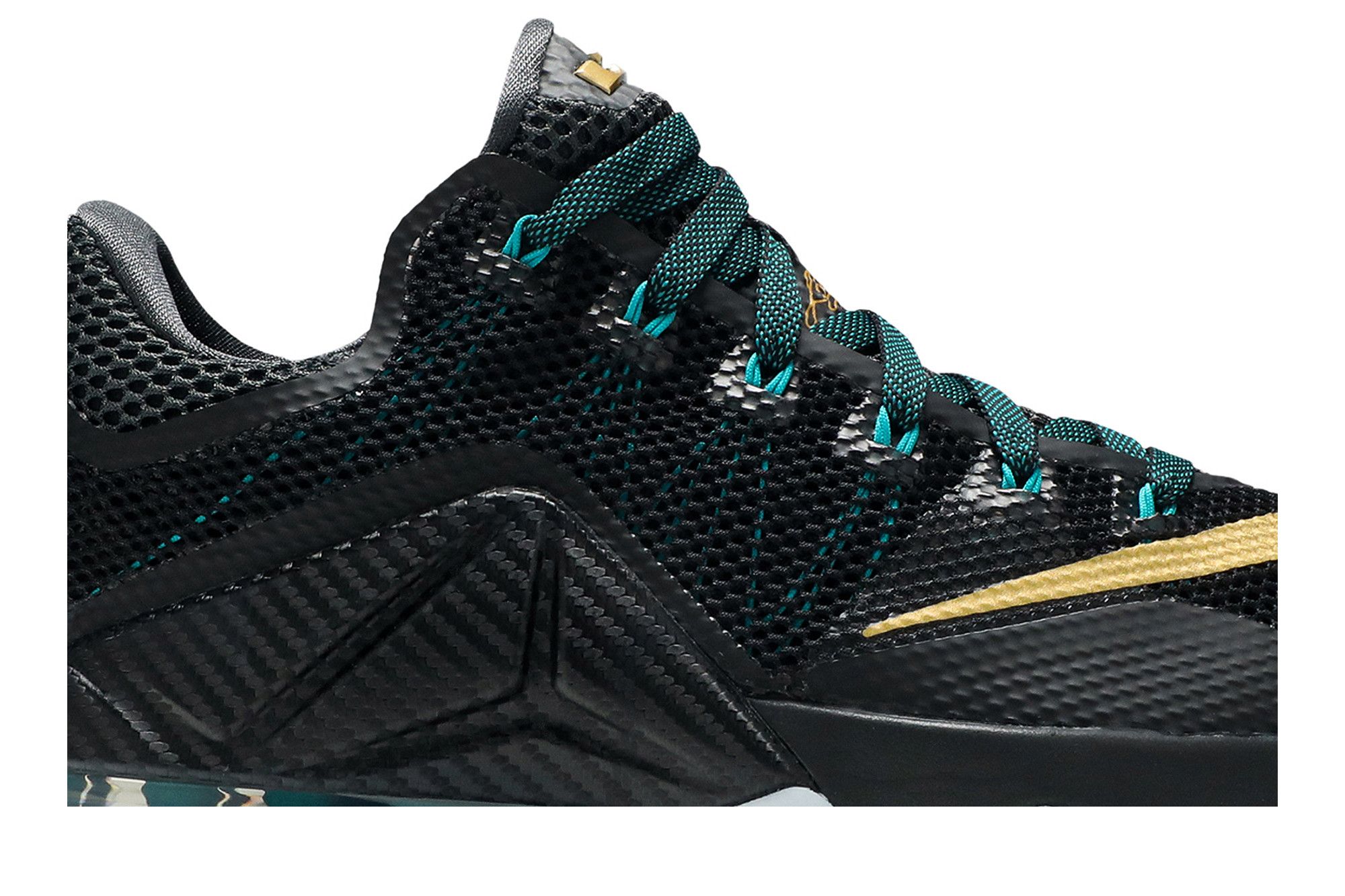 Lebron 12 low svsm hot sale