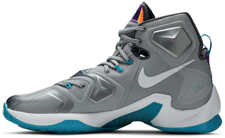 Nike LeBron 13 Hologram