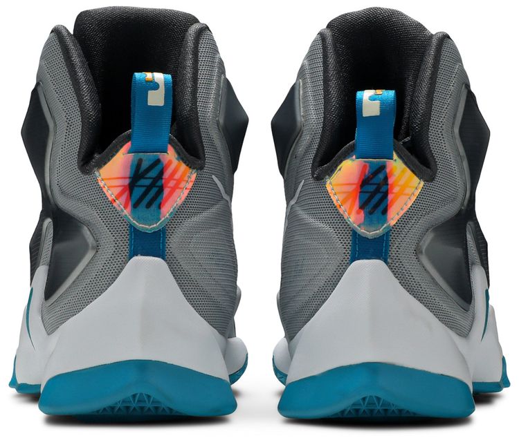 Nike LeBron 13 Hologram