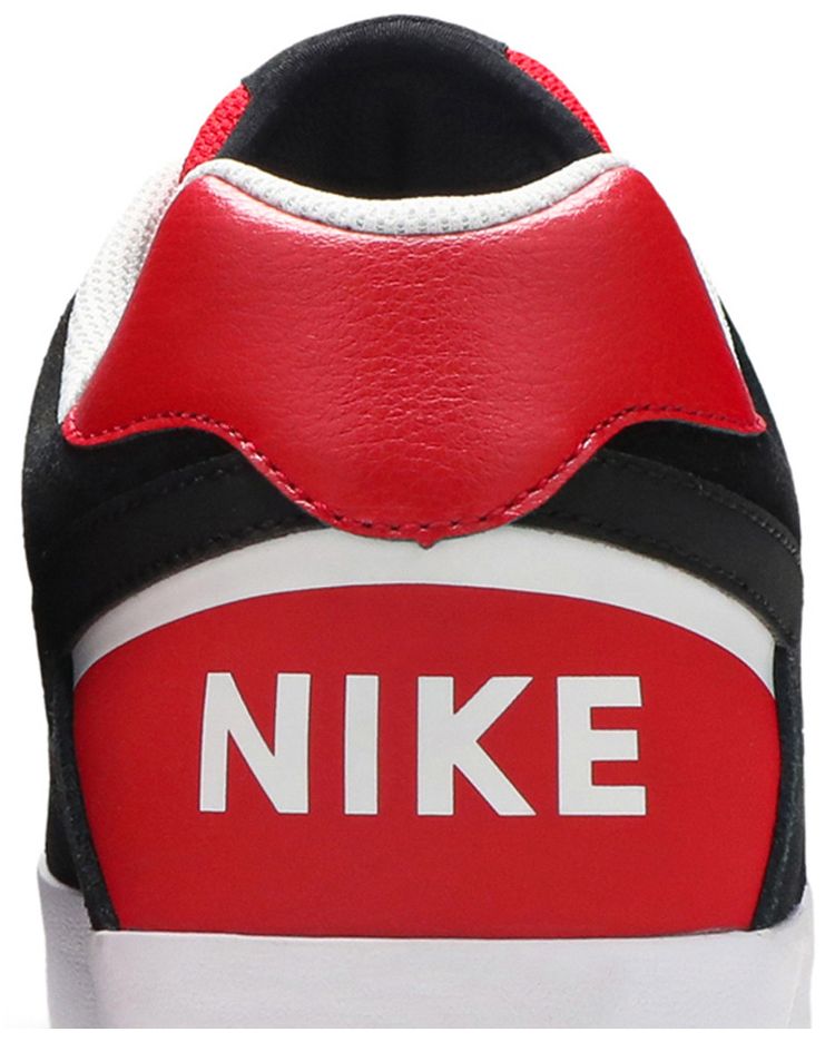 Nike Delta Force Vulc SB Bred