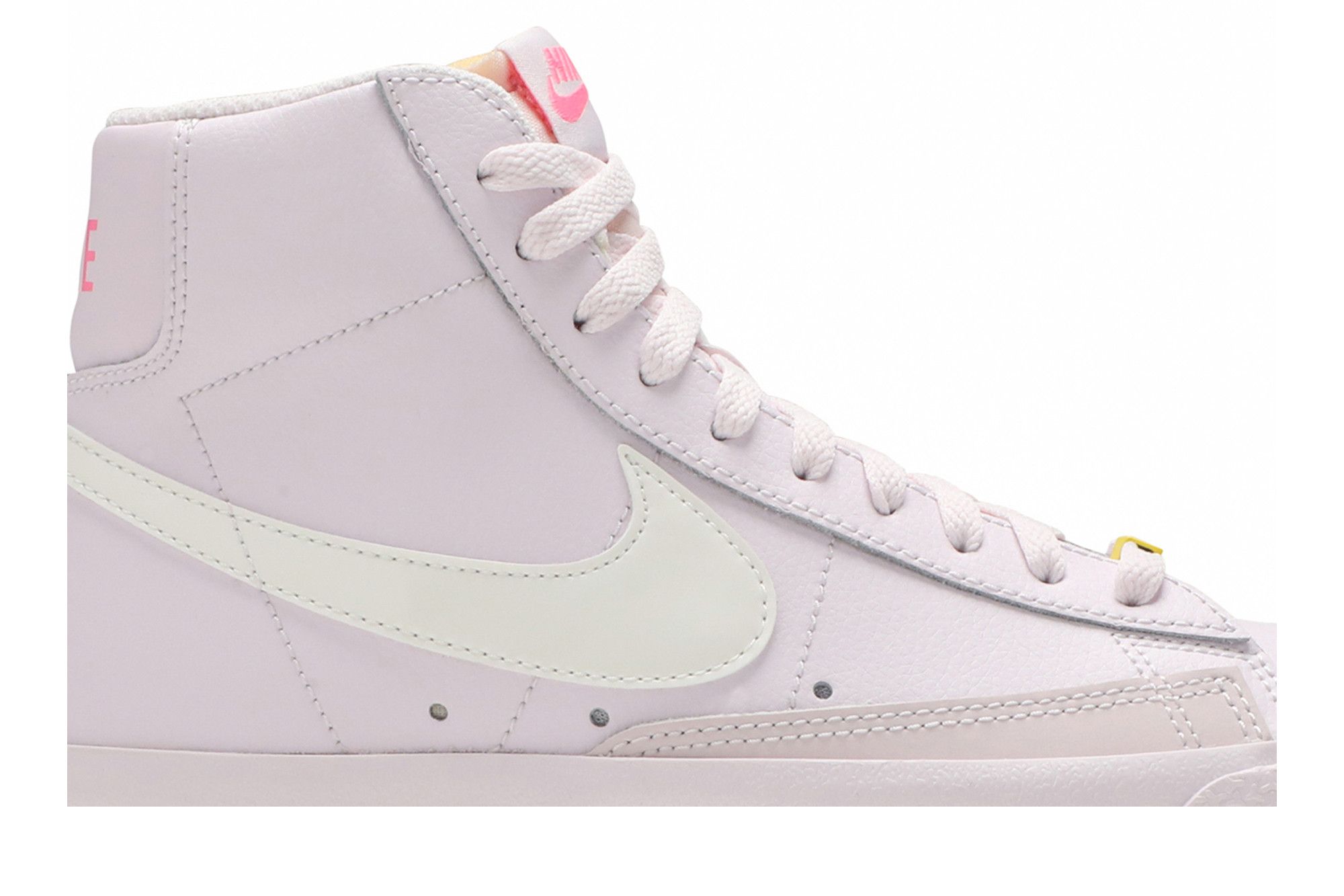 nike blazers grey and pink