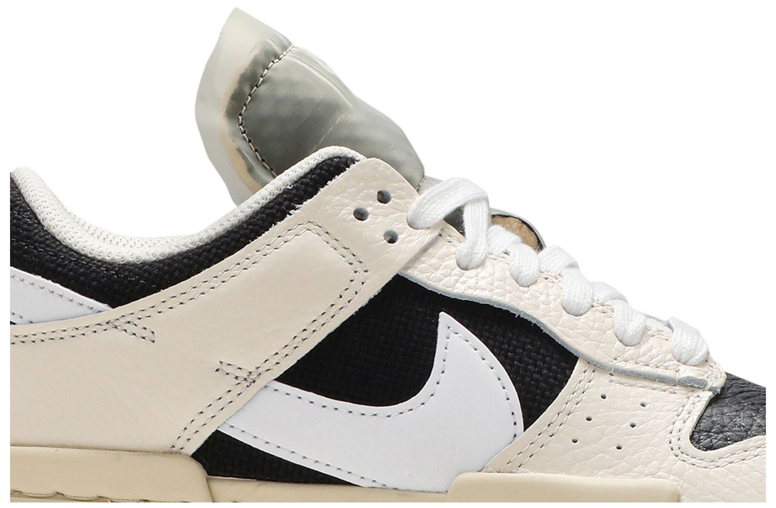 dunk low disrupt black on feet