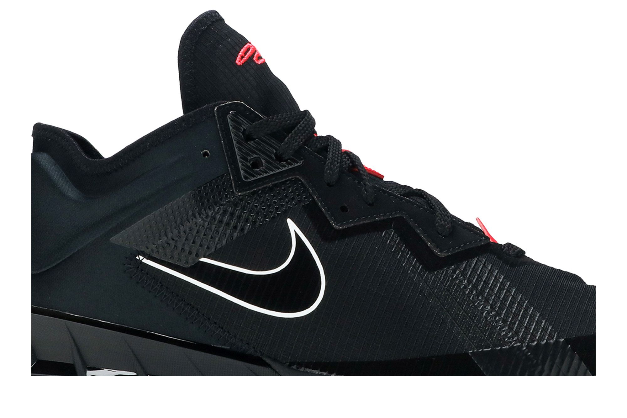 Lebron low black top