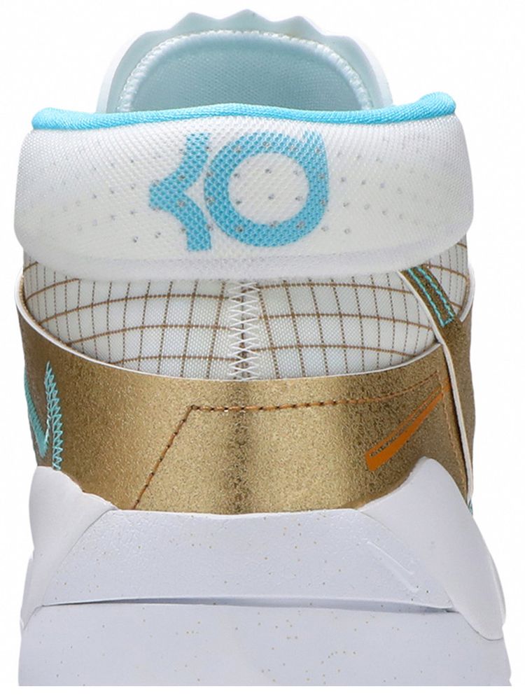 KD 13 EYBL