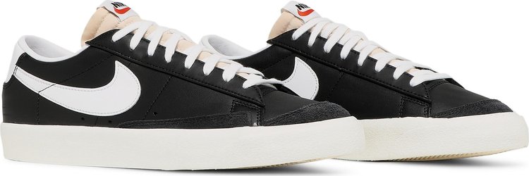 Blazer Low 77 Vintage Black White